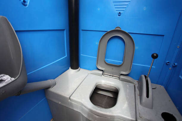 Porta potty delivery and setup in Mannington, WV